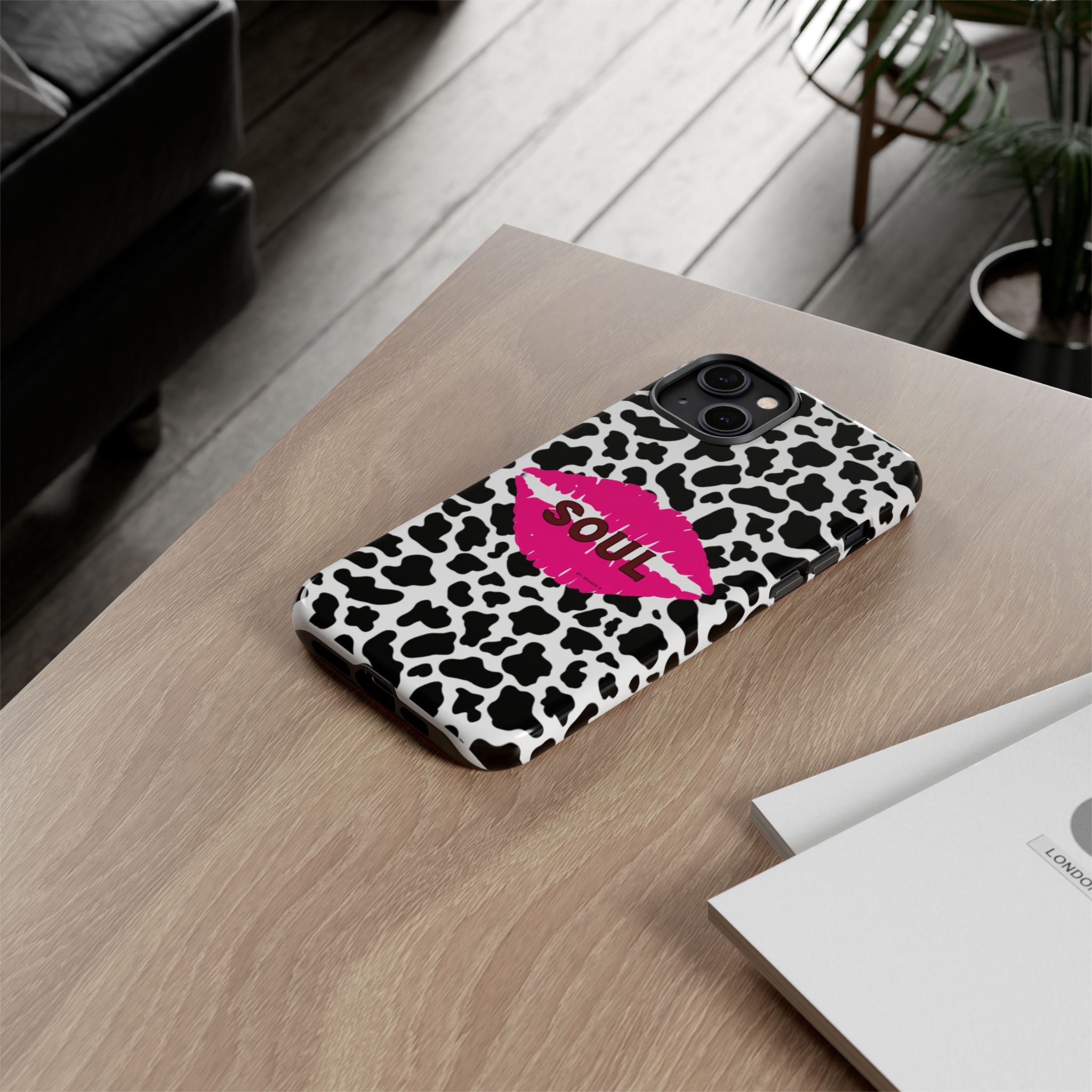 Kiss phone case